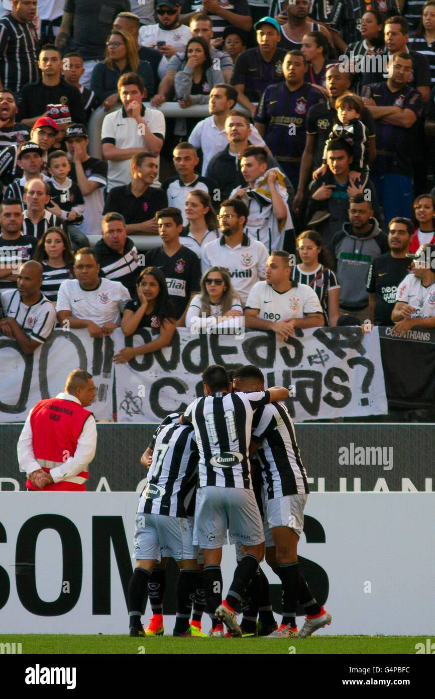 SAO PAULO, Brazil - 06/19/2016: CORINTHIANS X Botafogo - Botafogo goal