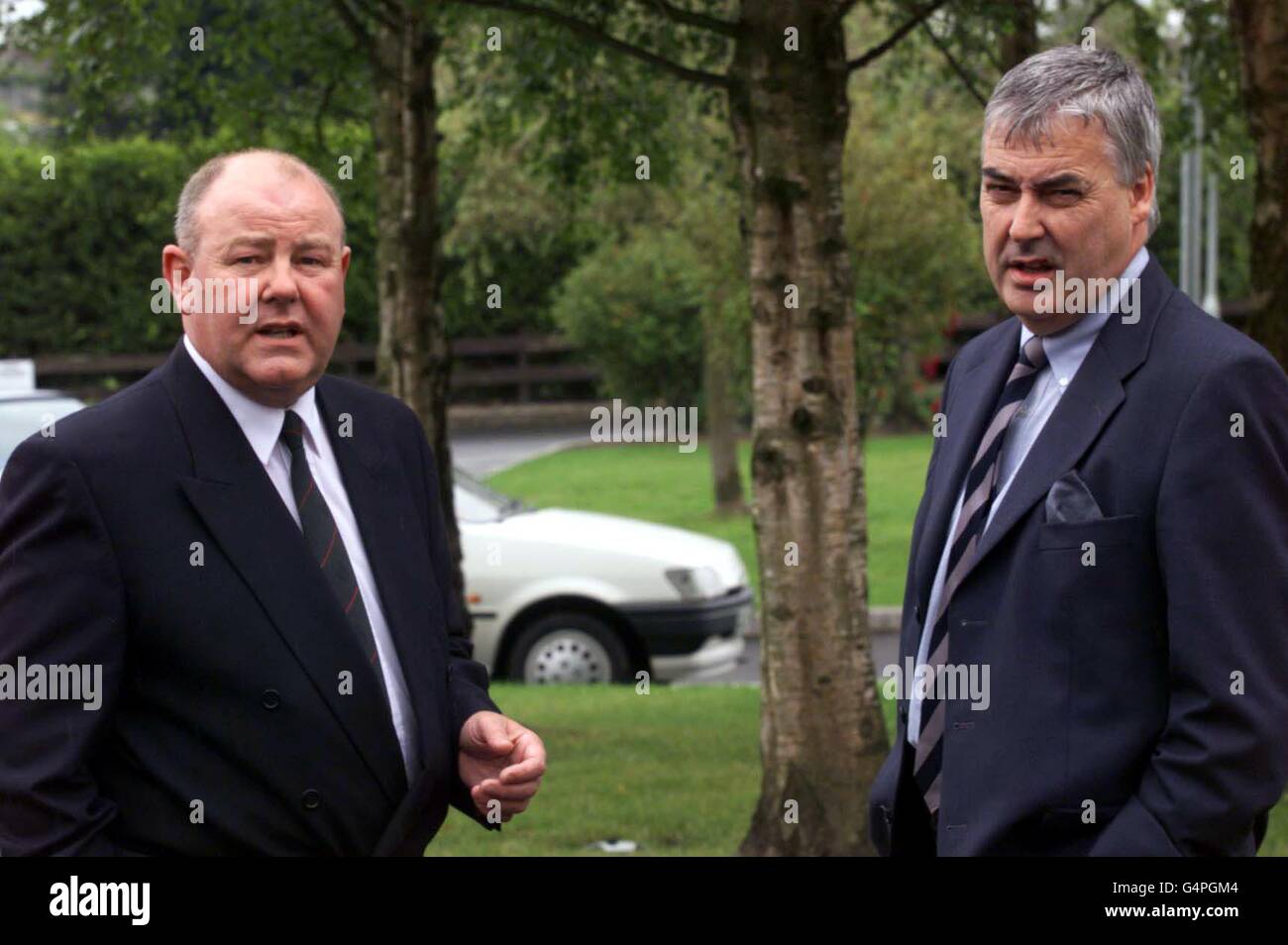 Royal ulster constabulary police officer hires stock photography and images Alamy