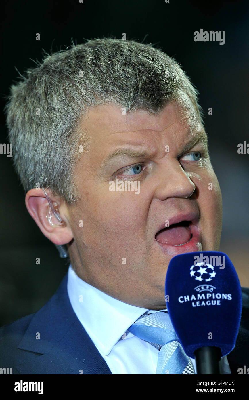 Soccer - UEFA Champions League - Group F - Marseille v Arsenal - Stade  Velodrome. Adrian Childs, ITV Sports commentator Stock Photo - Alamy