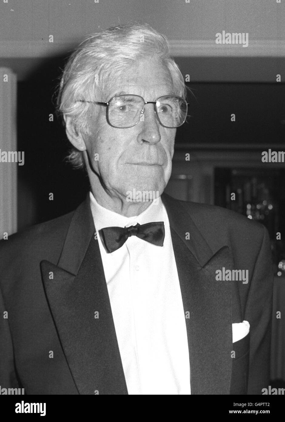 PA Library photo dated 20.3.1989 : Film director Charles Crichton attending the British Academy of Film Awards. Charles Crichton, who made some of the brightest Ealing comedies and returned to the big screen for A Fish Called Wanda, has died, his family said tonight, Tuesday 14th September 1999. He died at home in South Kensington, west London, aged 89, after a short illness. See PA Story DEATH Crichton. PA Photos (Available in b/w Only) Stock Photo