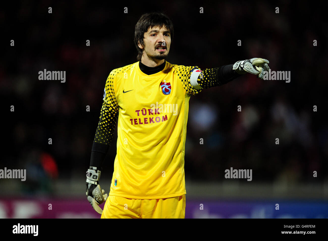 Besiktas goalkeeper hi-res stock photography and images - Alamy