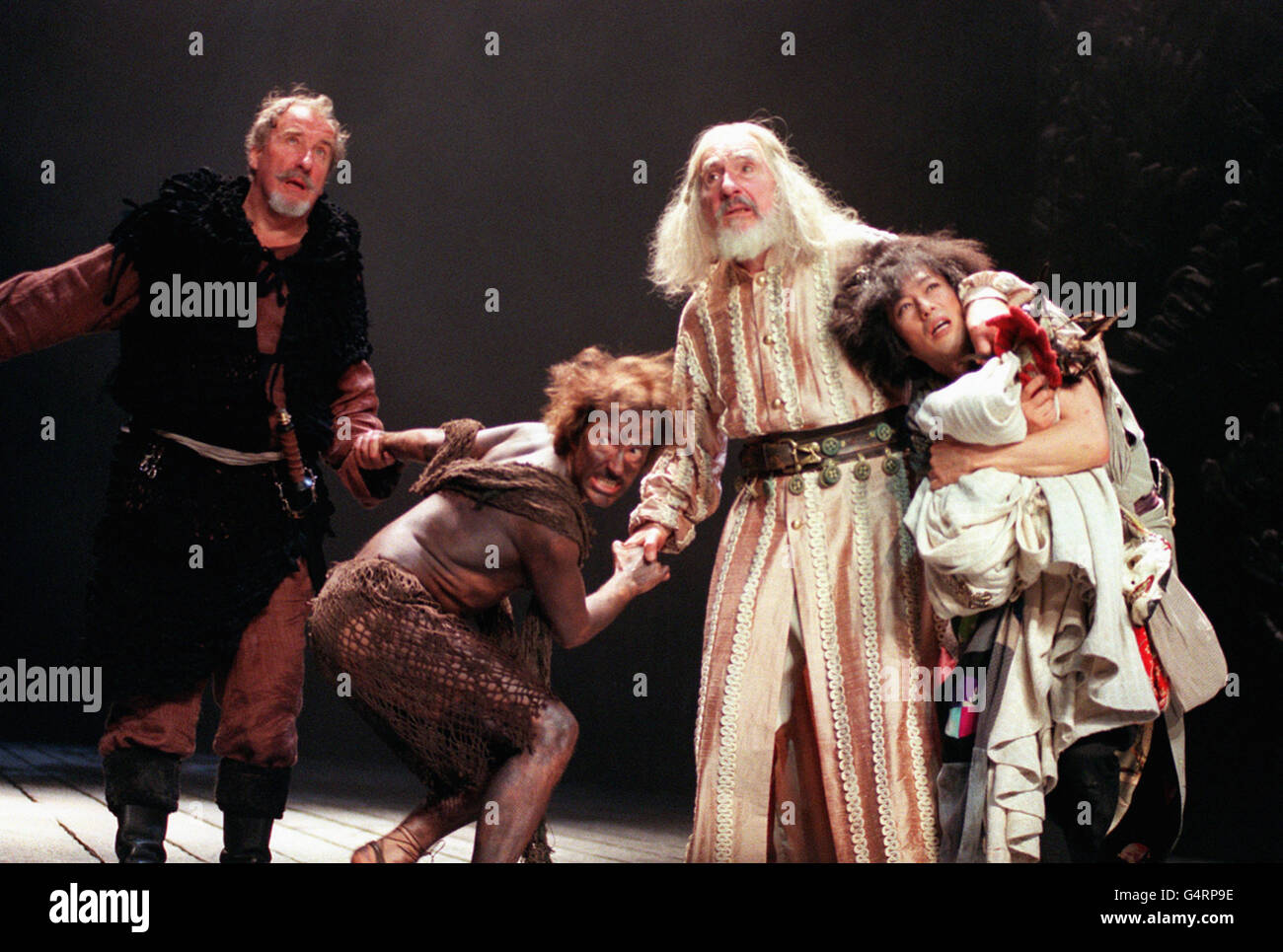 Nigel Hawthorne in the role of King Lear during rehearsals at the London Barbican Theatre and performed by members of the Royal Shakespeare Company. Stock Photo