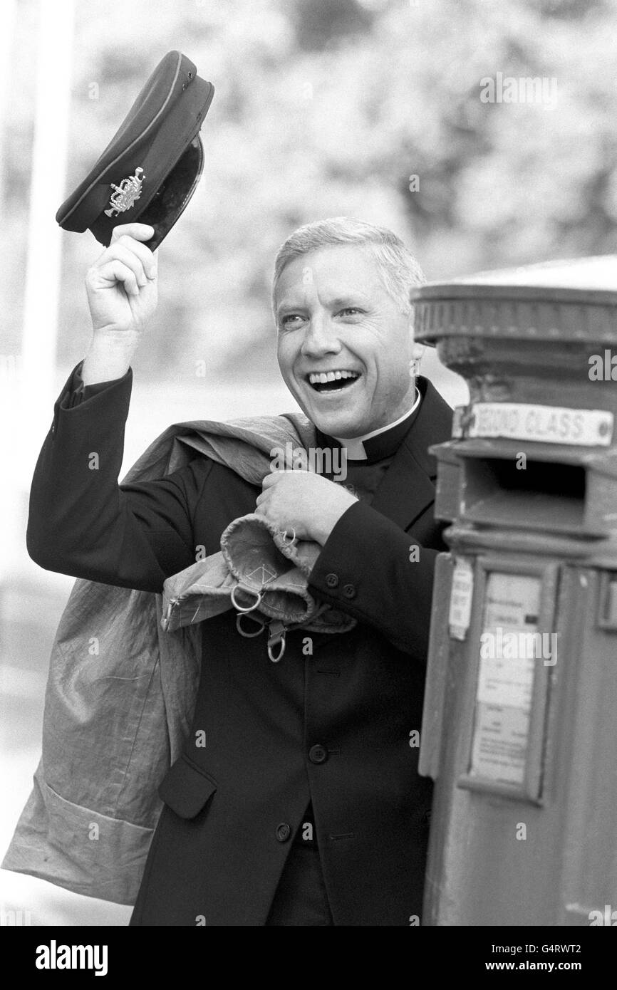 The Rev Les Artley from Flamborough, Yorkshire, who serves as a sub-postmaster, part-time postman and parish priest. He's in London to attend a special lunch organised by the Post Office as a tribute to staff for their outstanding services to the community. Stock Photo