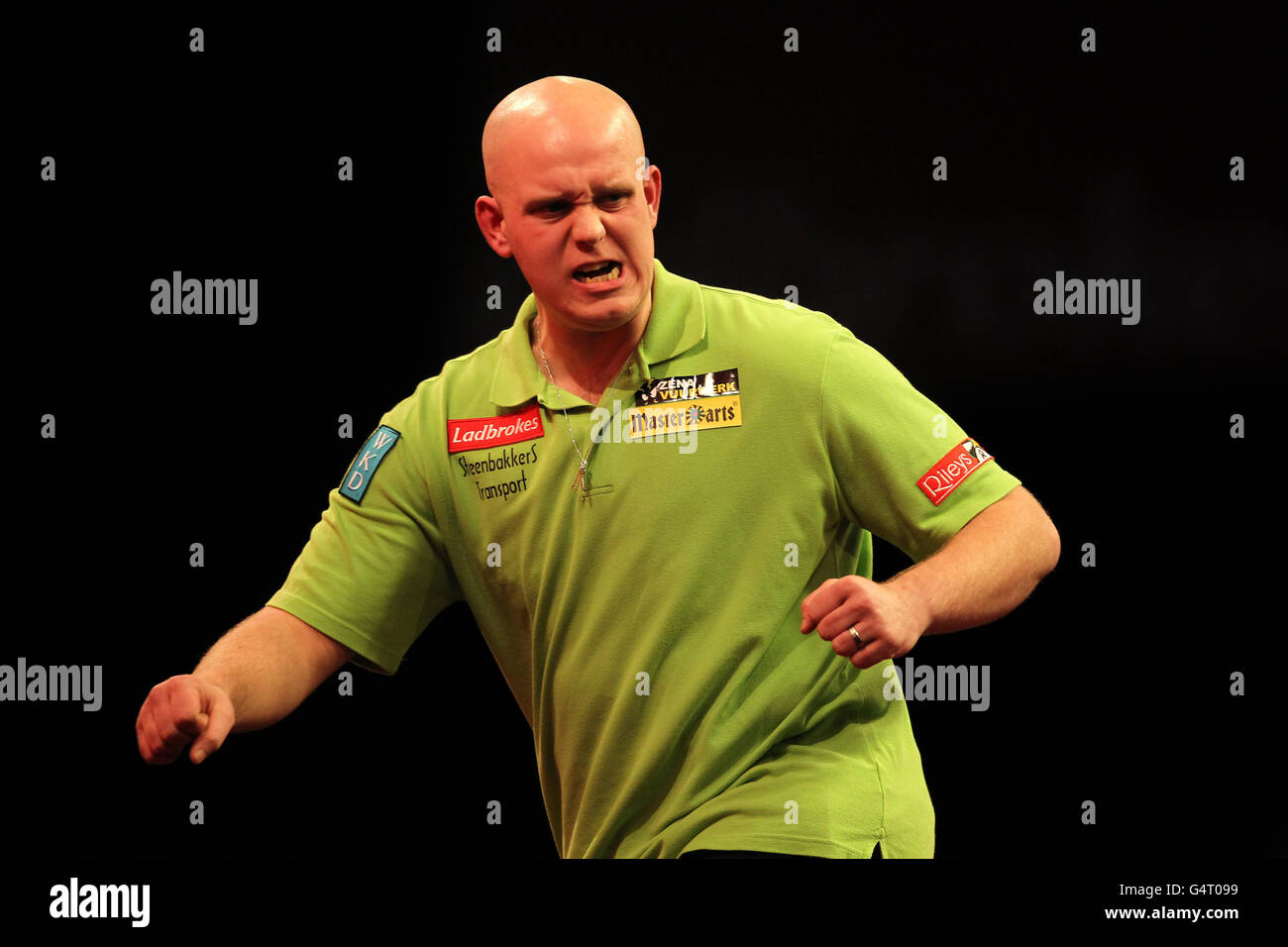 Darts - Ladbrokes.com World Darts Championships - Day Six - Alexandra Palace Stock Photo