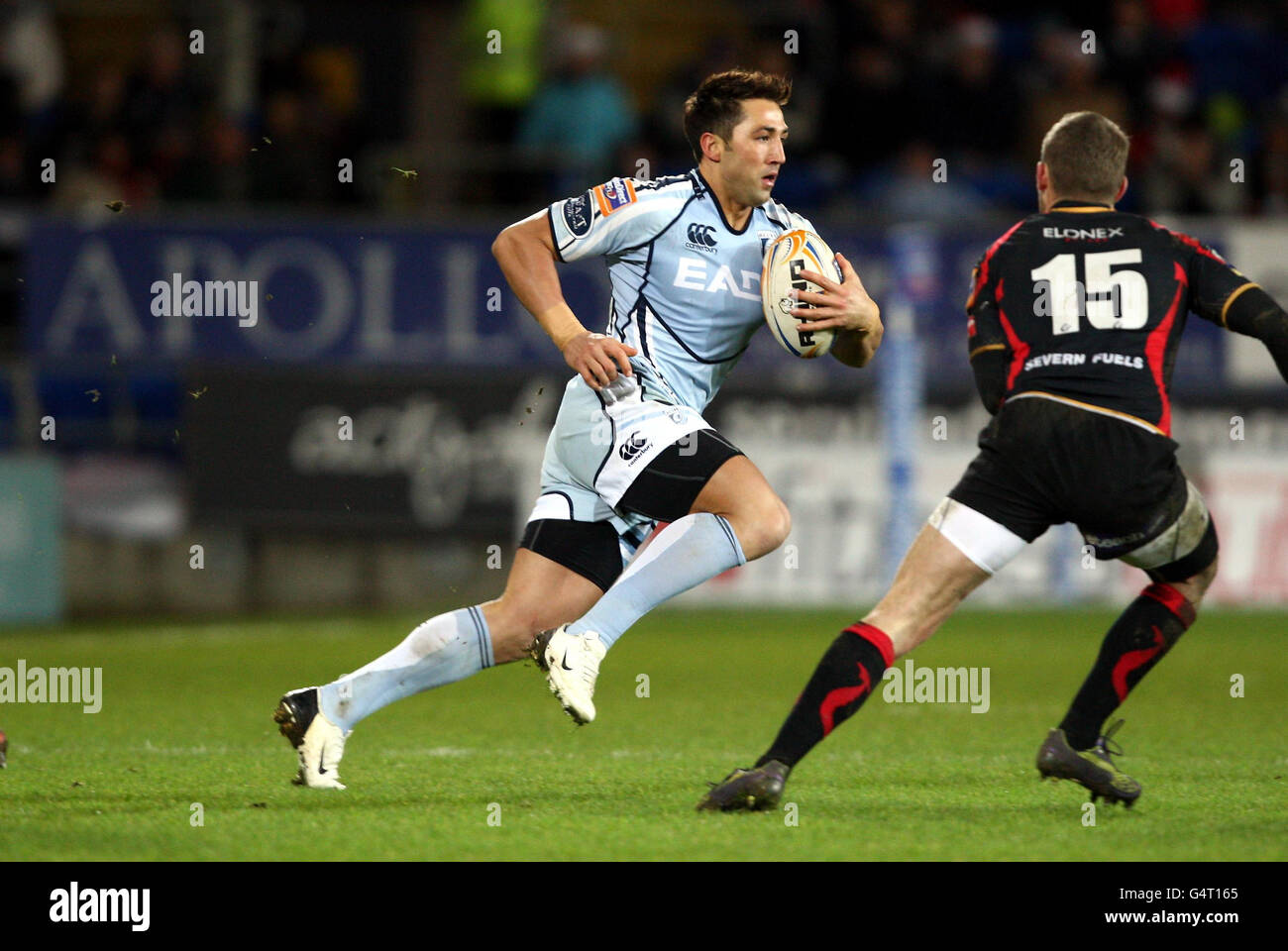 Cardiff blues v dragons newport gwent hi-res stock photography and ...