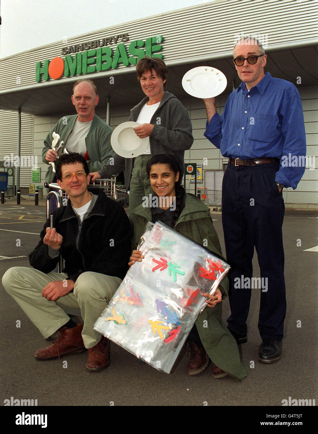 Antony gormley and permindar kaur hires stock photography and images