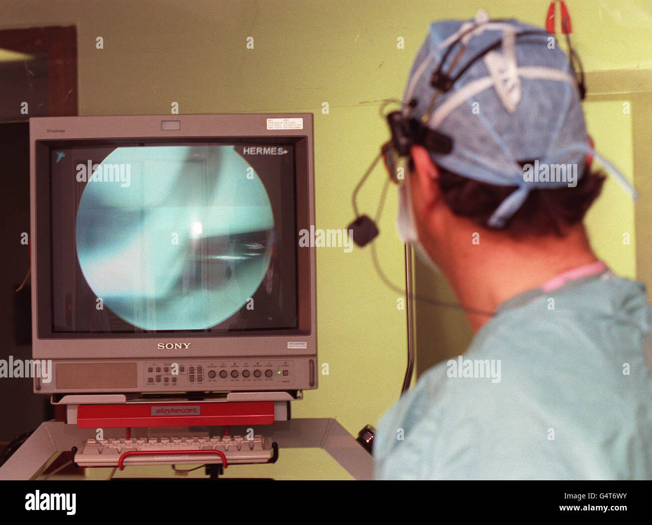 Cutting camera control by issuing instructions via headset hi-res stock ...