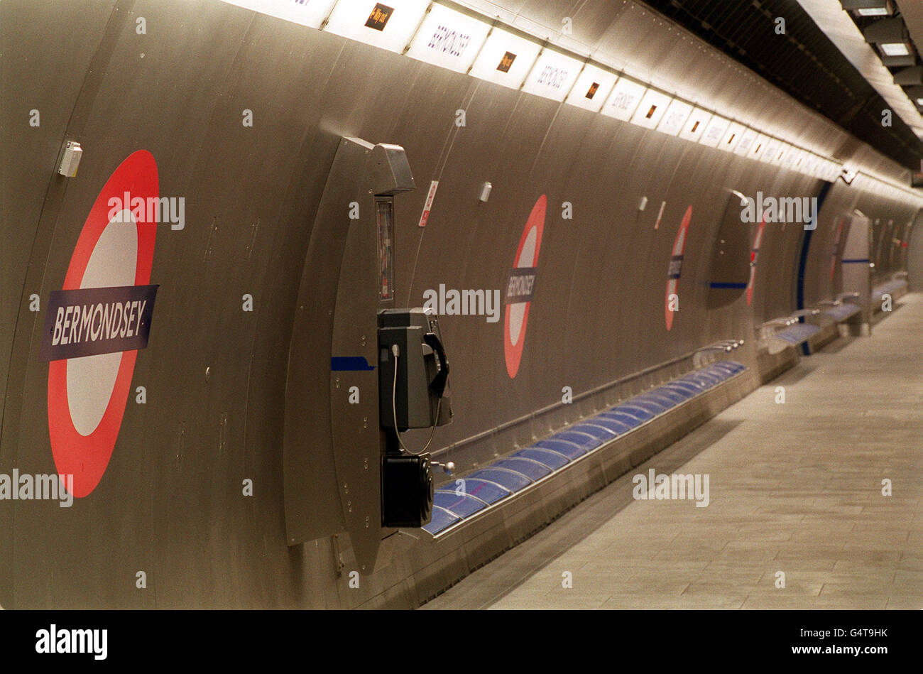 Bermondsey tube station, designed by Ian Ritchie Architects, now open