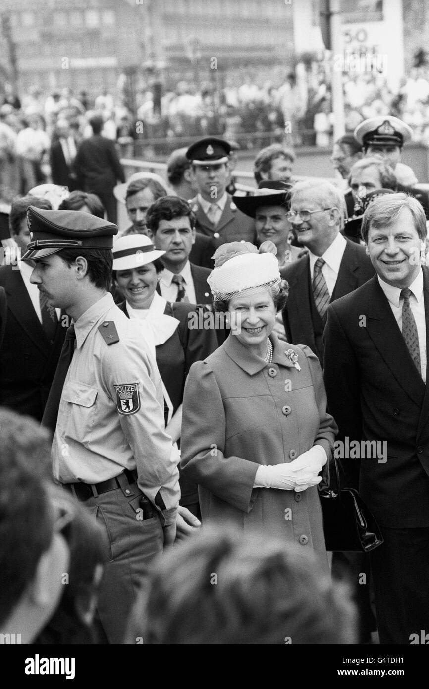 Royalty - Queen Elizabeth II State Visit to West Berlin Stock Photo