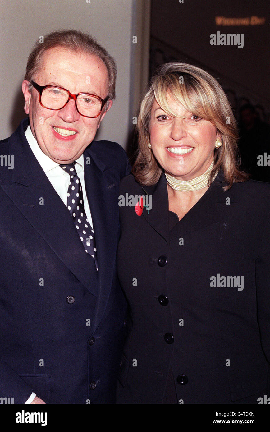 Eva Pollard with television presenter Sir David Frost at The Undercroft Banqueting House, Whitehall for the launch of her new Wedding Day magazine. Stock Photo