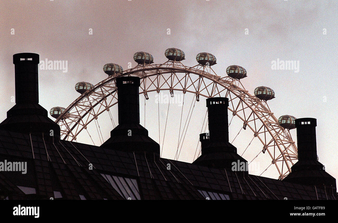 BA London Eye/rooftops Stock Photo - Alamy
