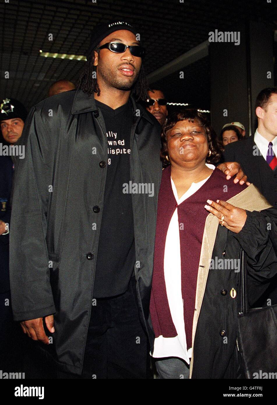 Lennox lewis mother hi-res stock photography and images - Alamy