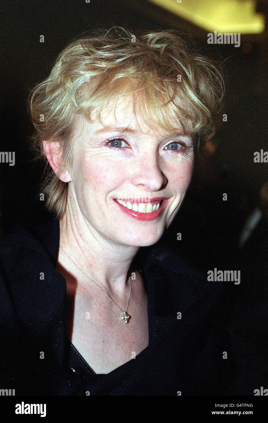 Actress lindsey duncan 1999 evening standard theatre awards savoy hotel