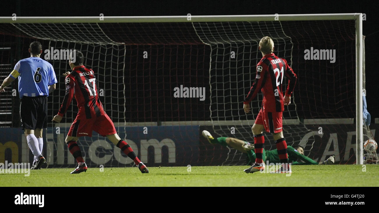 Soccer - William Hill Scottish Cup - Fourth Round Replay - Hamilton Academical v St Mirren - New Douglas Park. St Mirren's David Graham Carey (not pictured) scores during the William Hill Scottish Cup Fourth Round Replay at New Douglas Park, Hamilton. Stock Photo