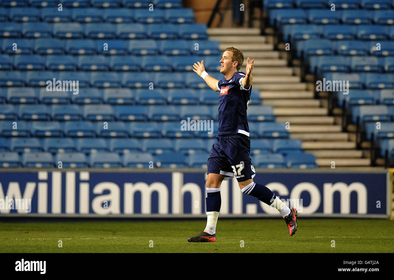 Millwall fc hi-res stock photography and images - Alamy