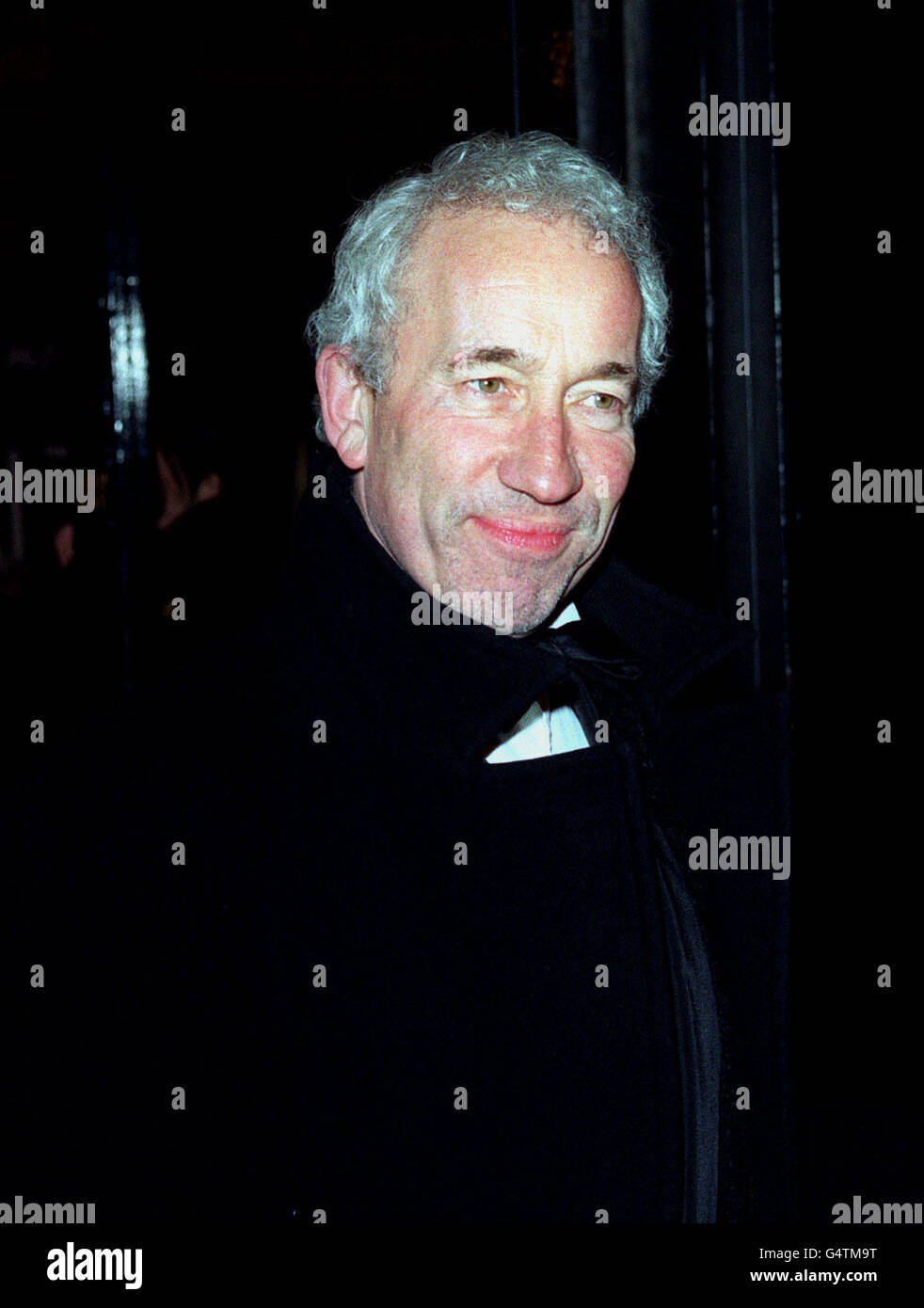 Simon Callow arriving for the UK Premiere of Walt Disney's 'Fantasia/2000' at the Royal Albert Hall, in London. * 19/10/01 actor and author Simon Callow who is to present the 25th Gramophone Awards - the classical music recording industry's Oscars, at the Barbican in London. Over the years prestigious names from the classical music world have all received awards at the ceremony including Sir Georg Solti, Dame Kiri te Kanawa and Angela Gheorghiu. Stock Photo