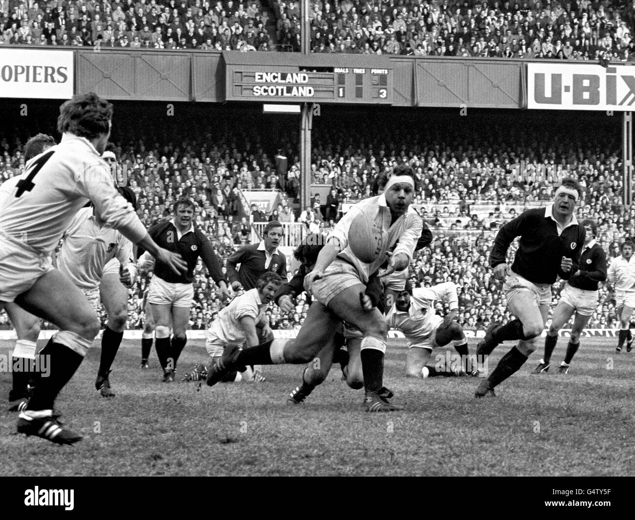 Billy beaumont captain hi-res stock photography and images - Alamy