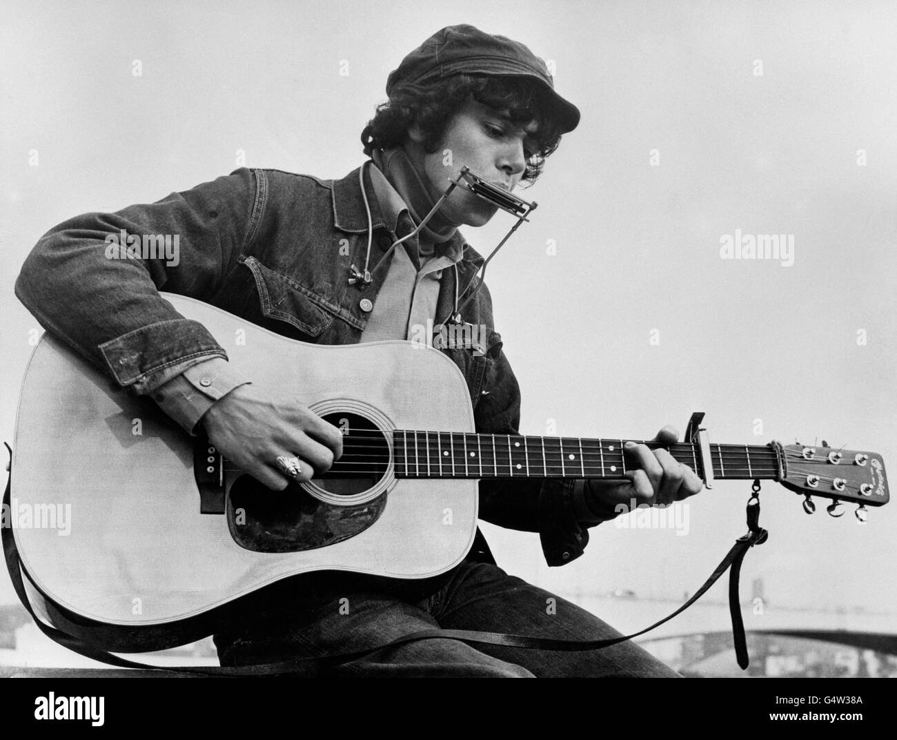 Donovan singer Black and White Stock Photos & Images Alamy
