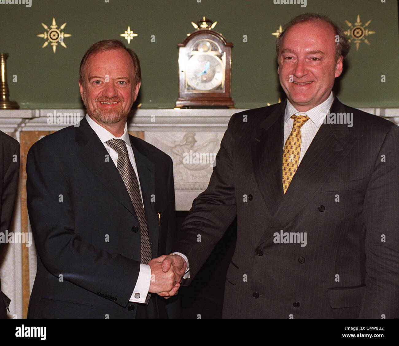 Hubert vedrine hi-res stock photography and images - Alamy Hubert vedrine hi-res stock photography and images - Alamy