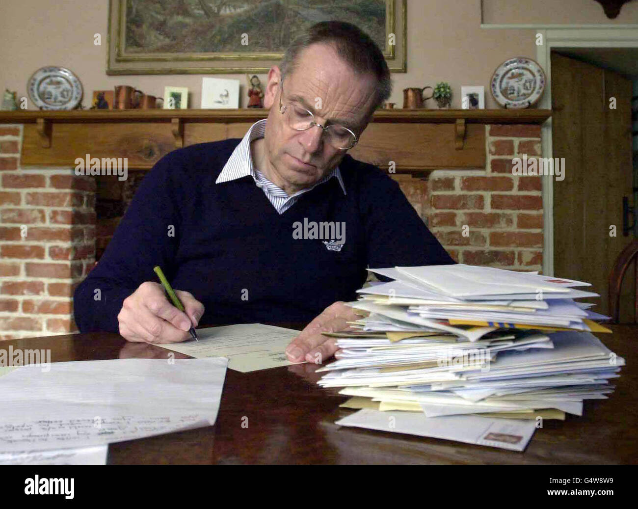 Lord Archer writes a letter of apology after receiving messages of support from friends and colleagues at his home in Grantchester, Cambridgeshire. * Lord Archer resigned as Conservative London mayoral candidate after admitting he persuaded a friend to fabricate an alibi for him during his libel case against the Daily Star newspaper. Stock Photo