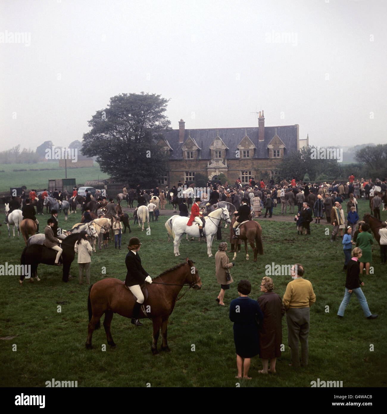 Opening meet of the Quorn Hunt at Kirby Bellars in Melton Mowbray