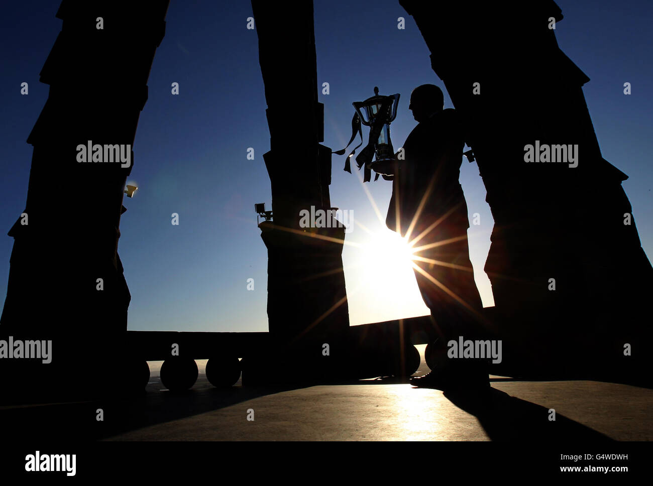 Group 4 security hires stock photography and images Alamy