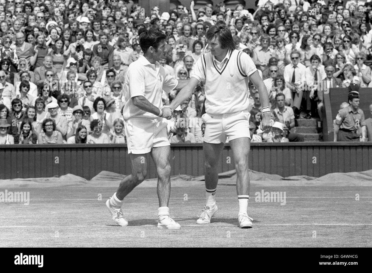 Tennis - Wimbledon Championships - Men's Singles - Final - Ken Rosewall v  Jimmy Connors Stock Photo - Alamy