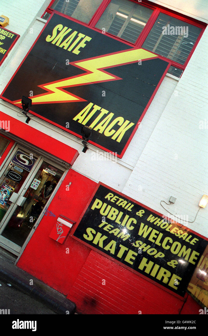 Skate Attack, a shop specialising in rollerblades, skateboards and ice hockey equipment, at 98 Highgate Road, London. Stock Photo