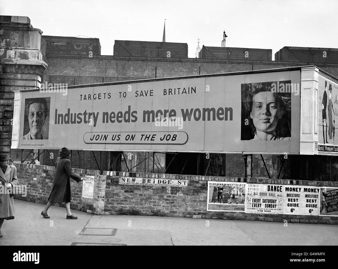 British Industry Advertising London 1947 Stock Photo Alamy