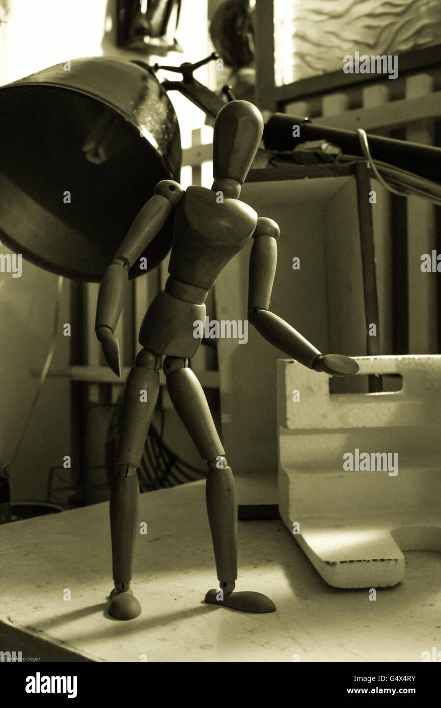Black mannequin figure hi-res stock photography and images - Alamy