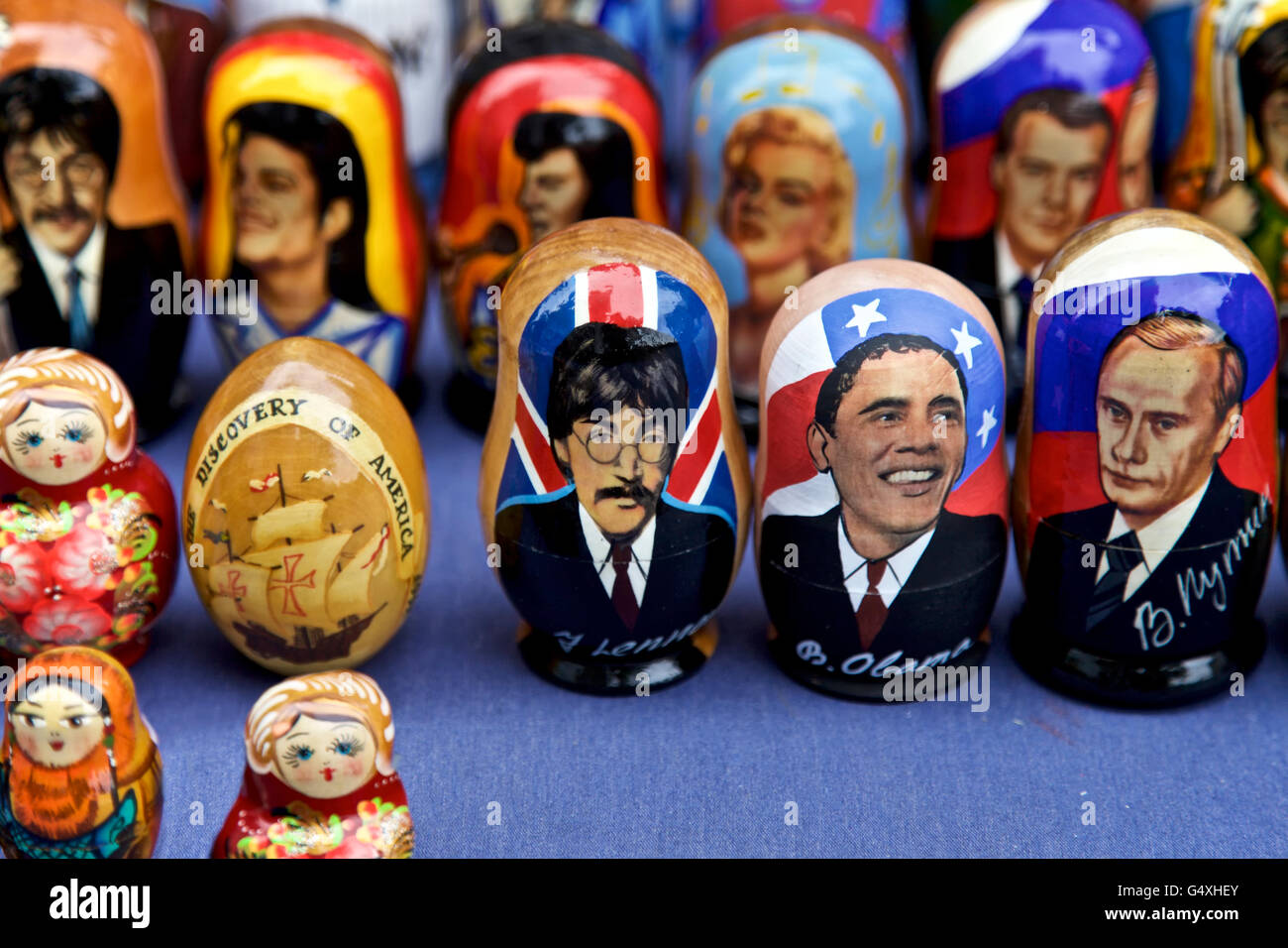 Russian Dolls of famous people John Leonard Barack Obama Vladimir Putin displayed in New York City USA Stock Photo Alamy