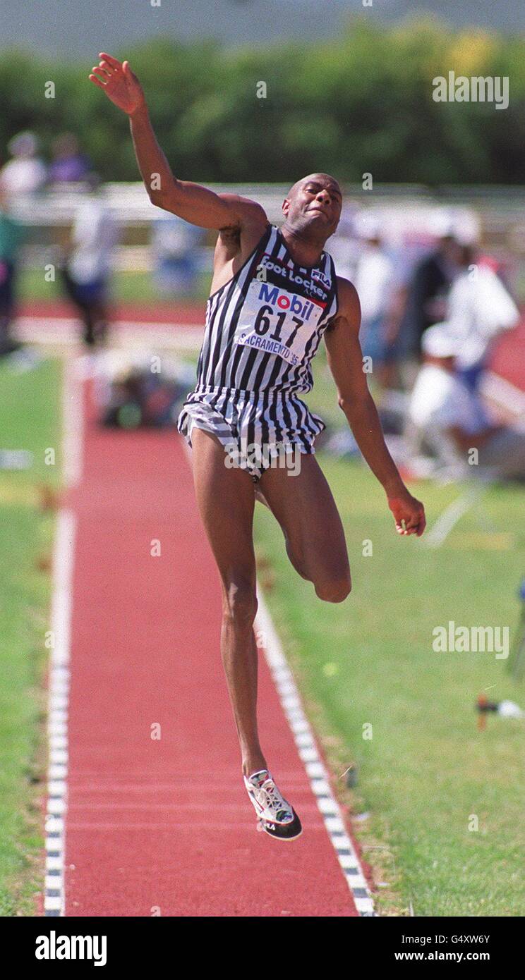 Athletics Long Jump Mike Powell. Mike Powell USA Stock Photo Alamy