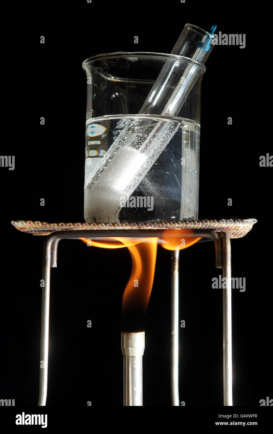 Bunsen burner experiment hires stock photography and images Alamy