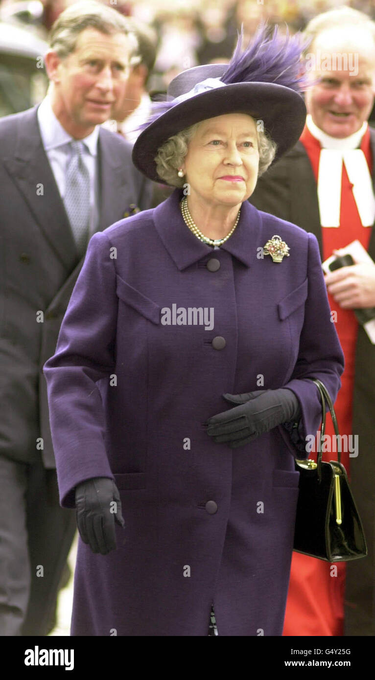 Commonwealth Service Queen Stock Photo Alamy