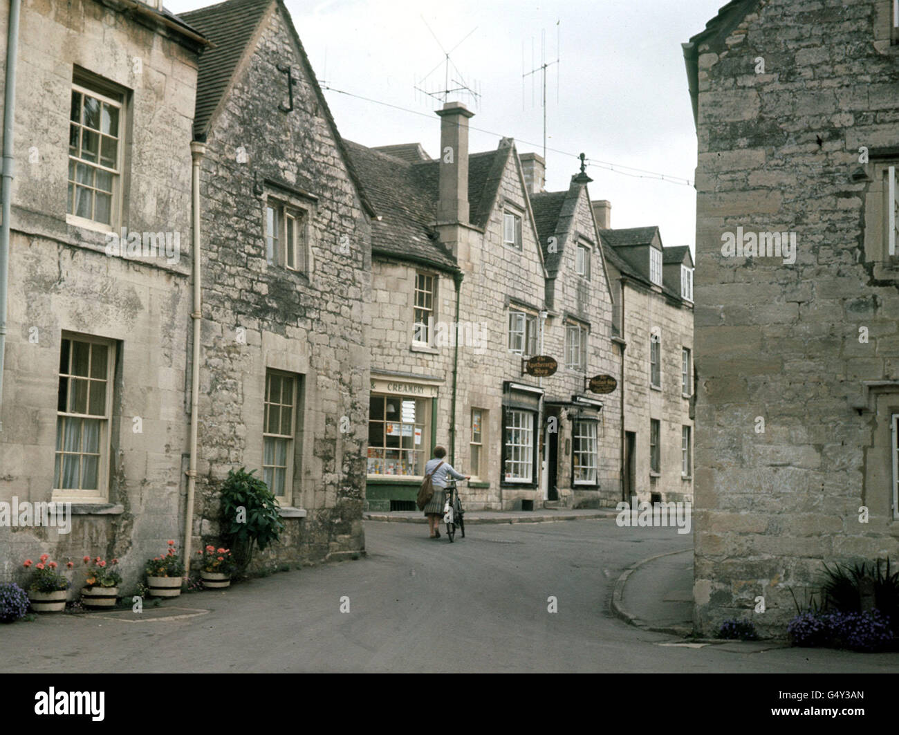 Cotswolds painswick street hires stock photography and images Alamy