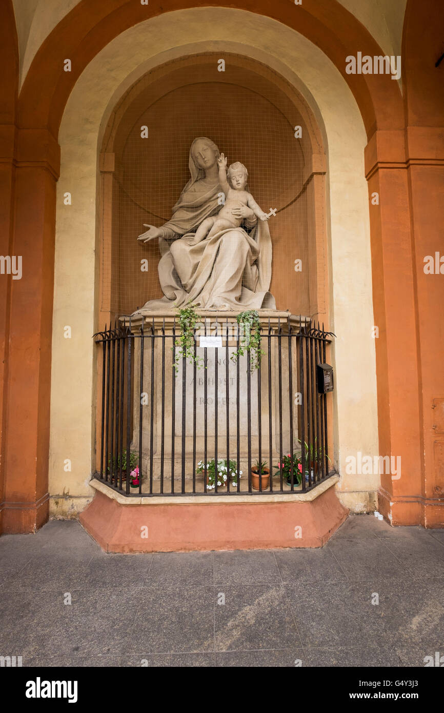 The Fat Madonna, Madonna grassa, in the porticos on the Via Saragozza, Bologna, Italy Stock Photo