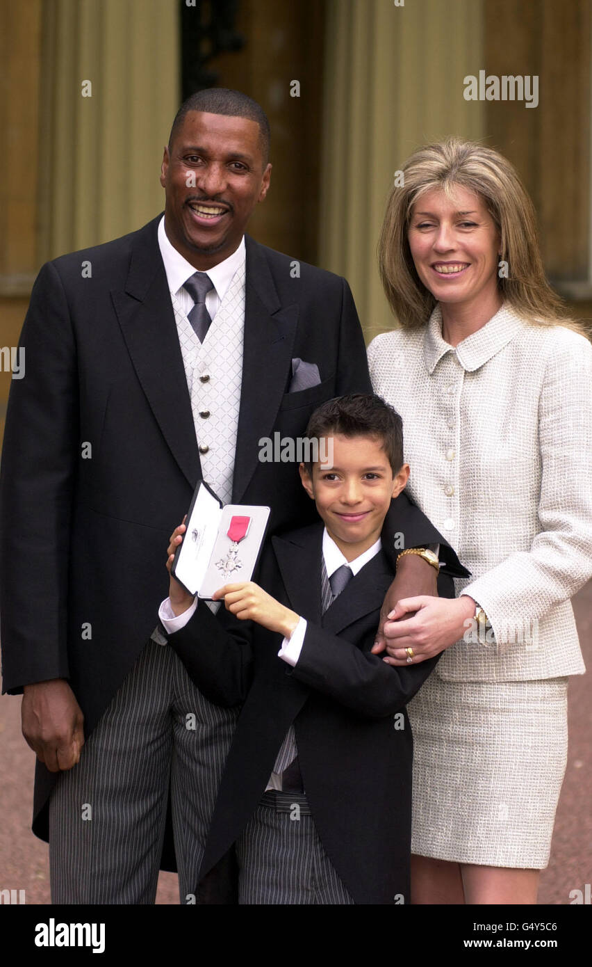 Viv anderson deals