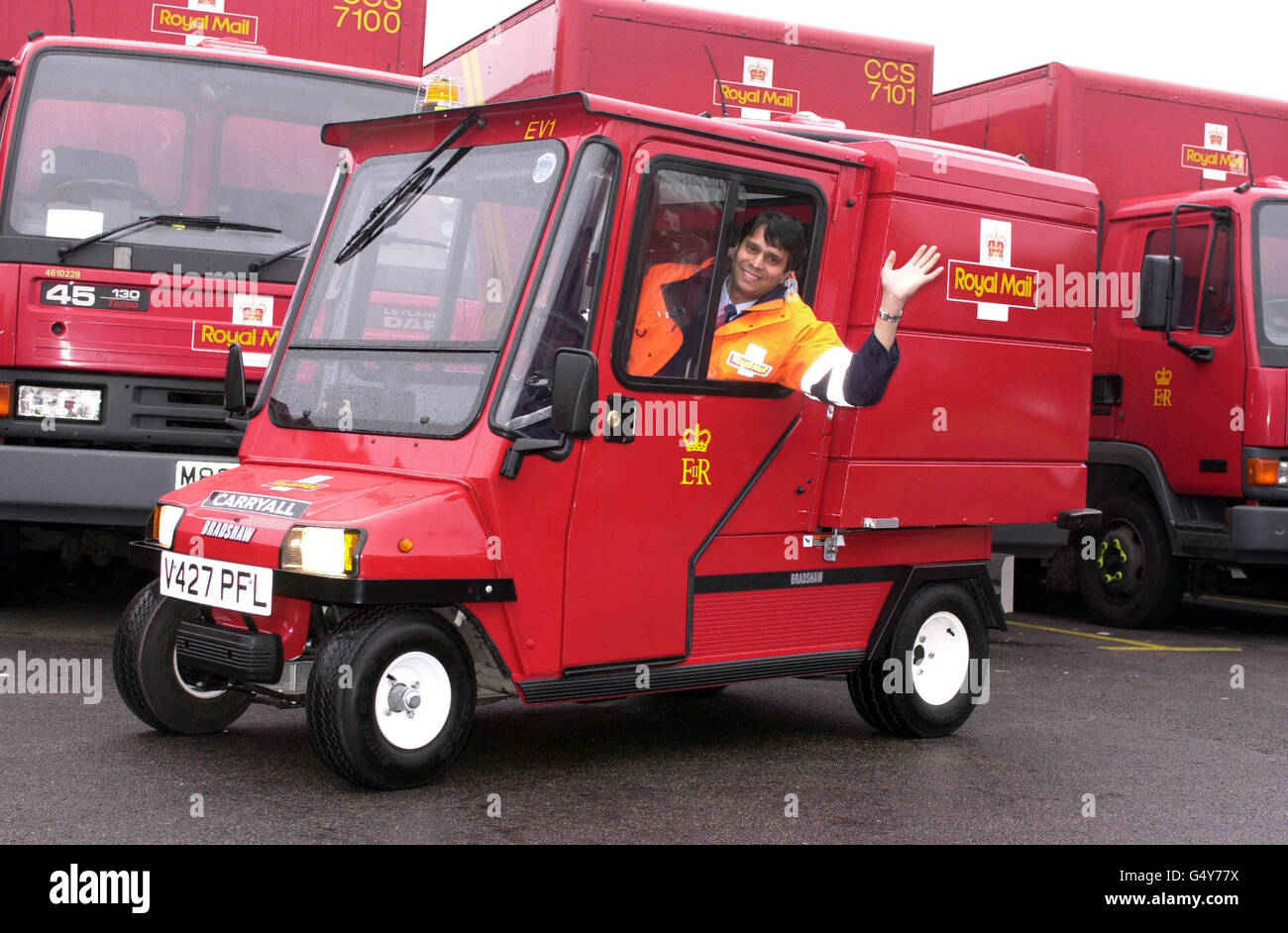 Royal Mail Electronic Cart Stock Photo Alamy
