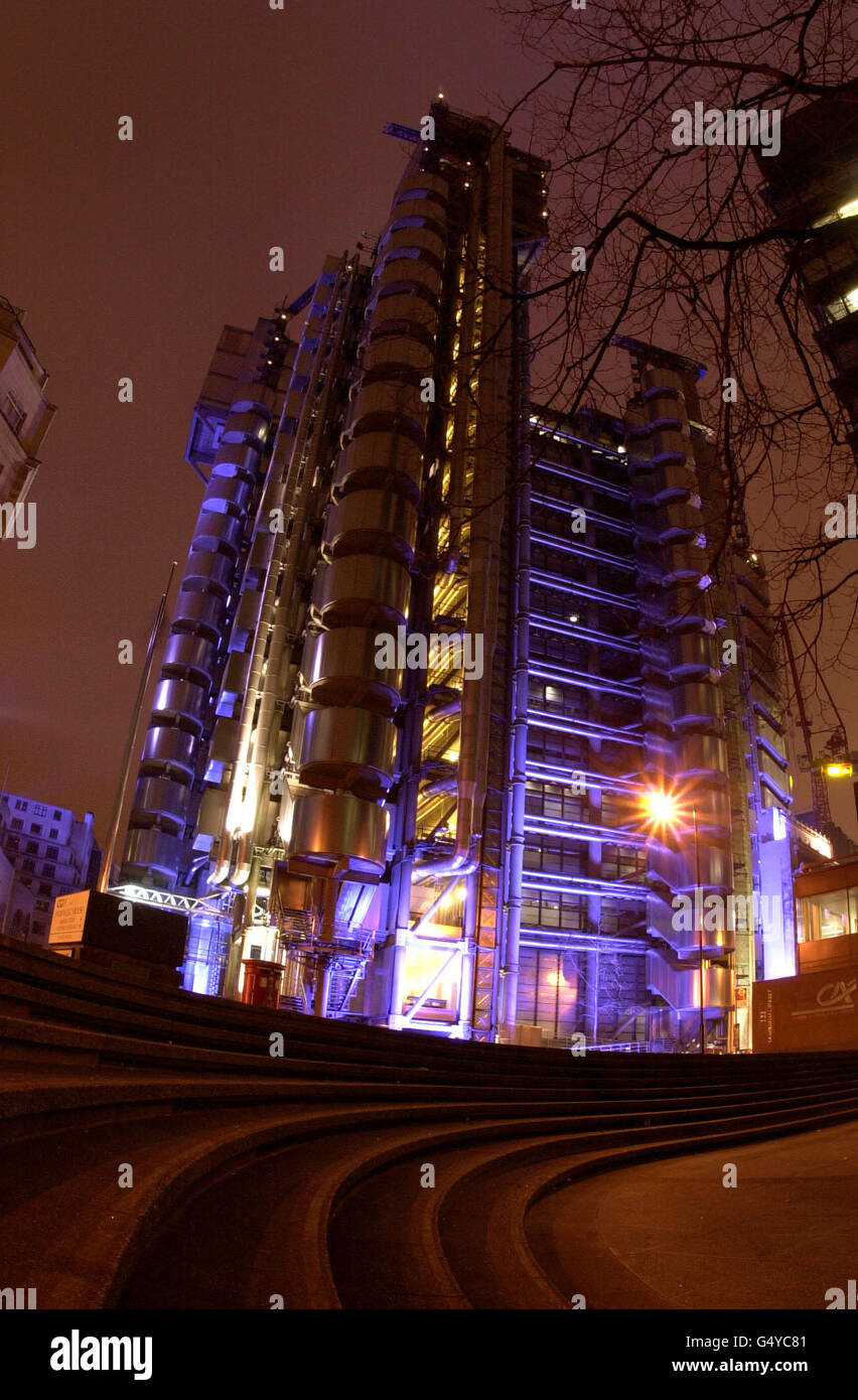 The exterior of the Lloyds insurance market building in the City of London, taken 27/02/2000 evening, as Lloyds Names prepare to go to the High Court, London, claiming they were victims of a massive fraud in the 1980's. Stock Photo