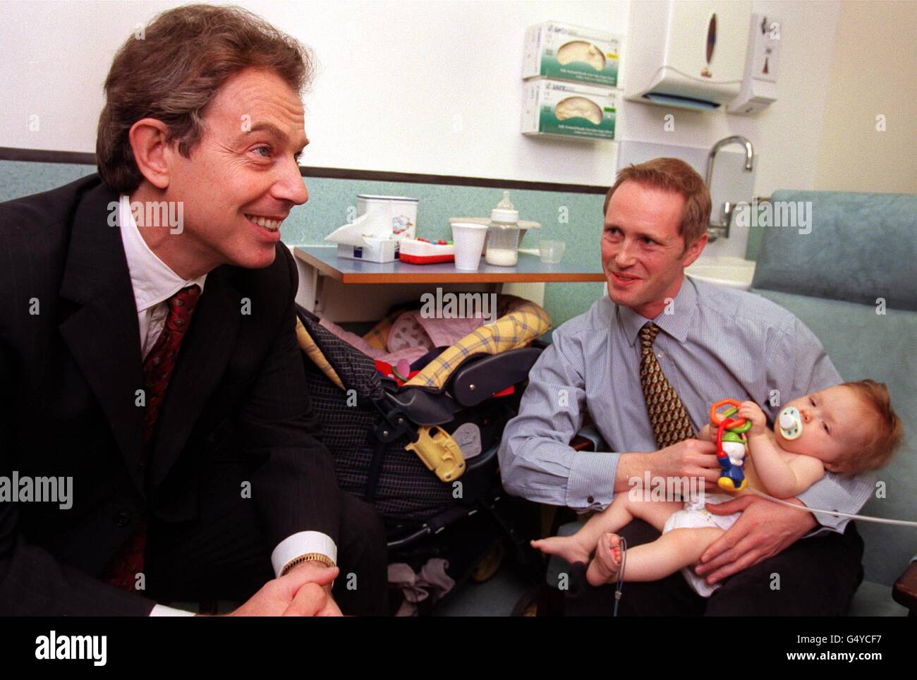 Prime Minister Tony Blair as he opens a 1 million upgraded Accident & Emergency unit at London's St Thomas's Hospital. During the visit Mr Blair promised a revolution in casualty care, with a new 5-point plan designed to end the 'lottery of care'. * which meant patients' treatment depended on how efficient their local hospital was'. Stock Photo