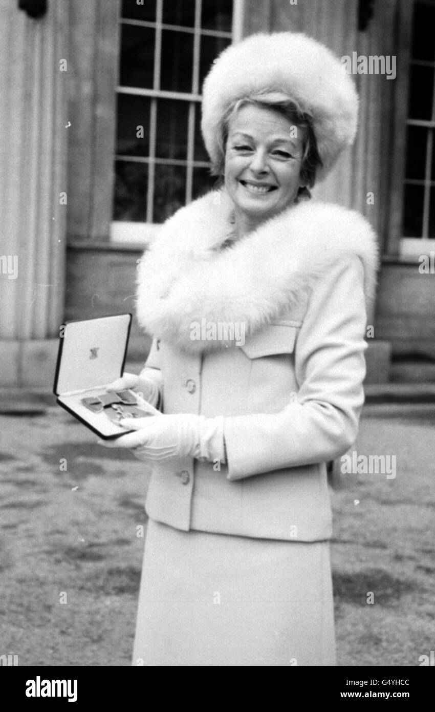 Fitness expert Eileen Fowler with the insignia of the MBE she received from the Queen, at Buckingham Palace. * 10/3/00 Legendary TV and radio fitness guru Fowler has died at the age of 93 in a care home in Essex, it emerged today. Fowler, famous for her schoolmarm-like manner and the catchphrase down with a bounce - with a bounce come up , died on Tuesday 7th March 2000 at Colonia Court in Colchester. Stock Photo
