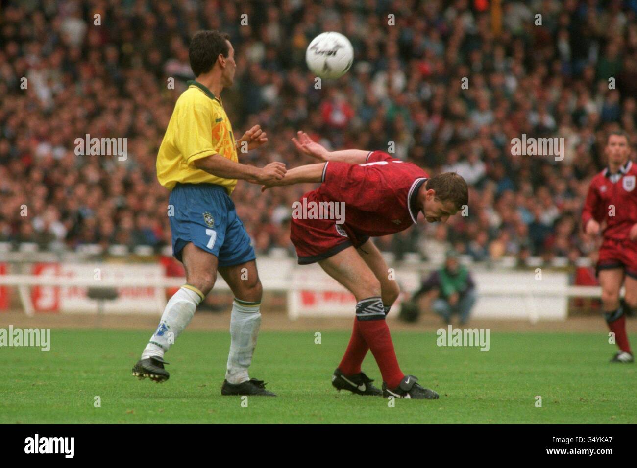 England brazil umbro cup hi-res stock photography and images - Alamy