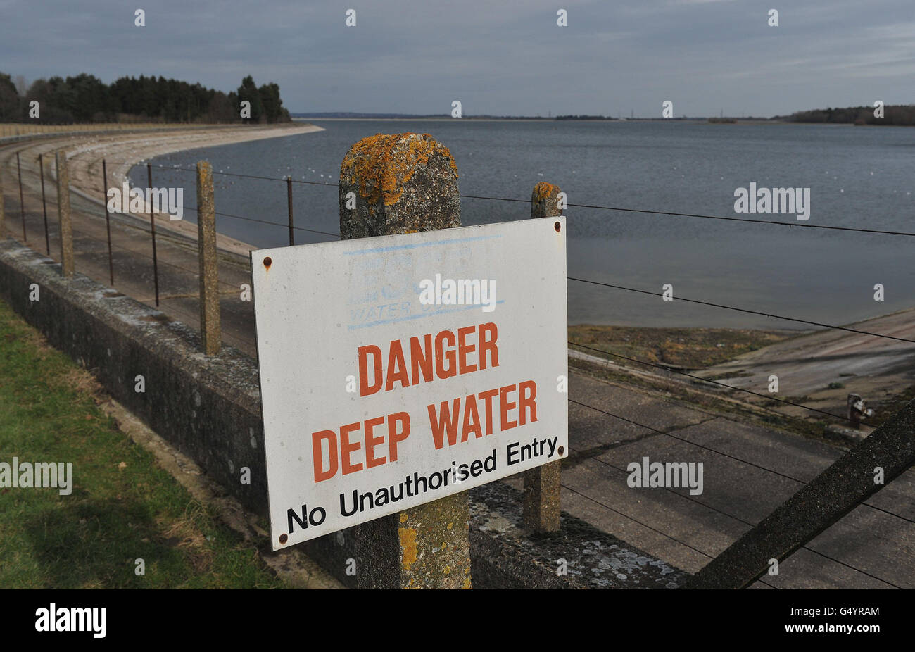 A general view of Hanningfield Reservoir, near Stock in Essex, managed by Essex and Suffolk Water. The south east of England is now in a state of drought, the Department for Environment, Food and Rural Affairs said today. Stock Photo