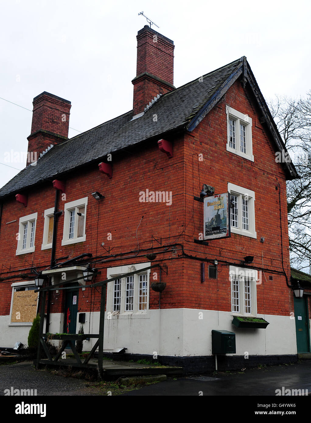 Stock photo of a closed pub, The Station Hotel Pub near Kegworth