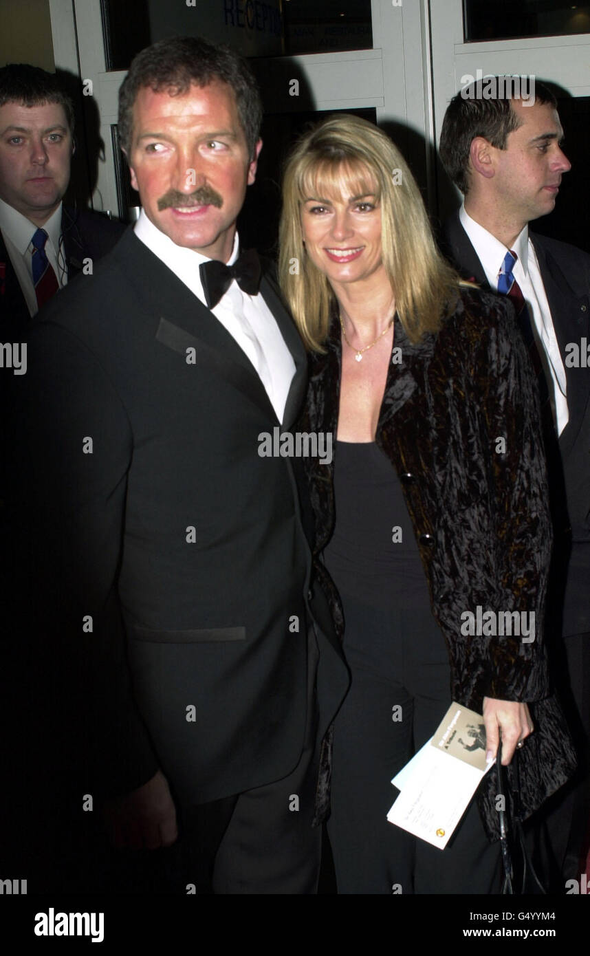 Blackburn Rovers Football Manager Graeme Souness And His Wife Karen ...