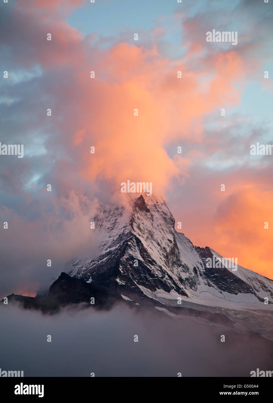 Dramatic sunset over famous mountain Matterhorn (peak Cervino) on the swiss-italian border Stock Photo