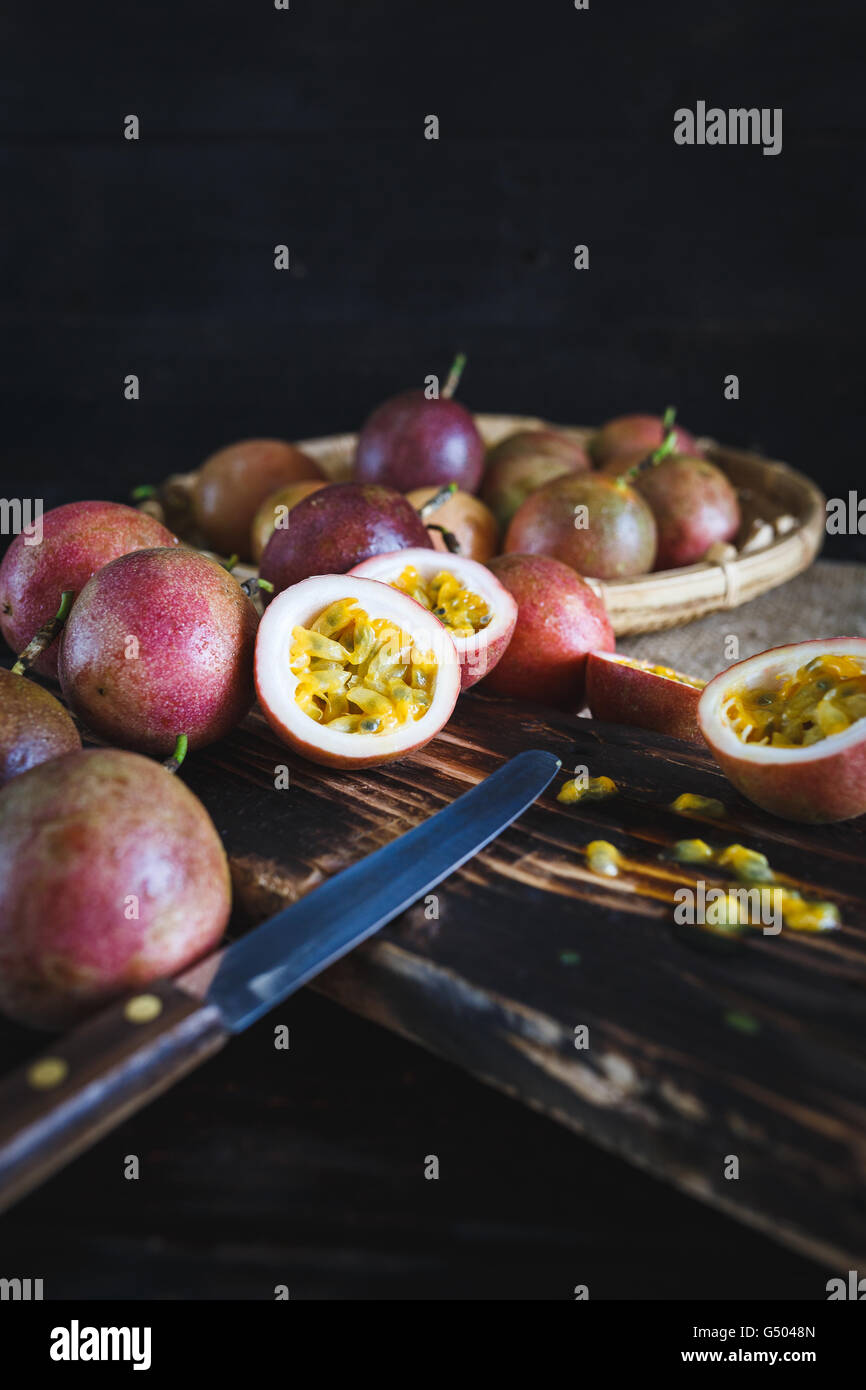 Purple Passion Fruit High Resolution Stock Photography and Images - Alamy