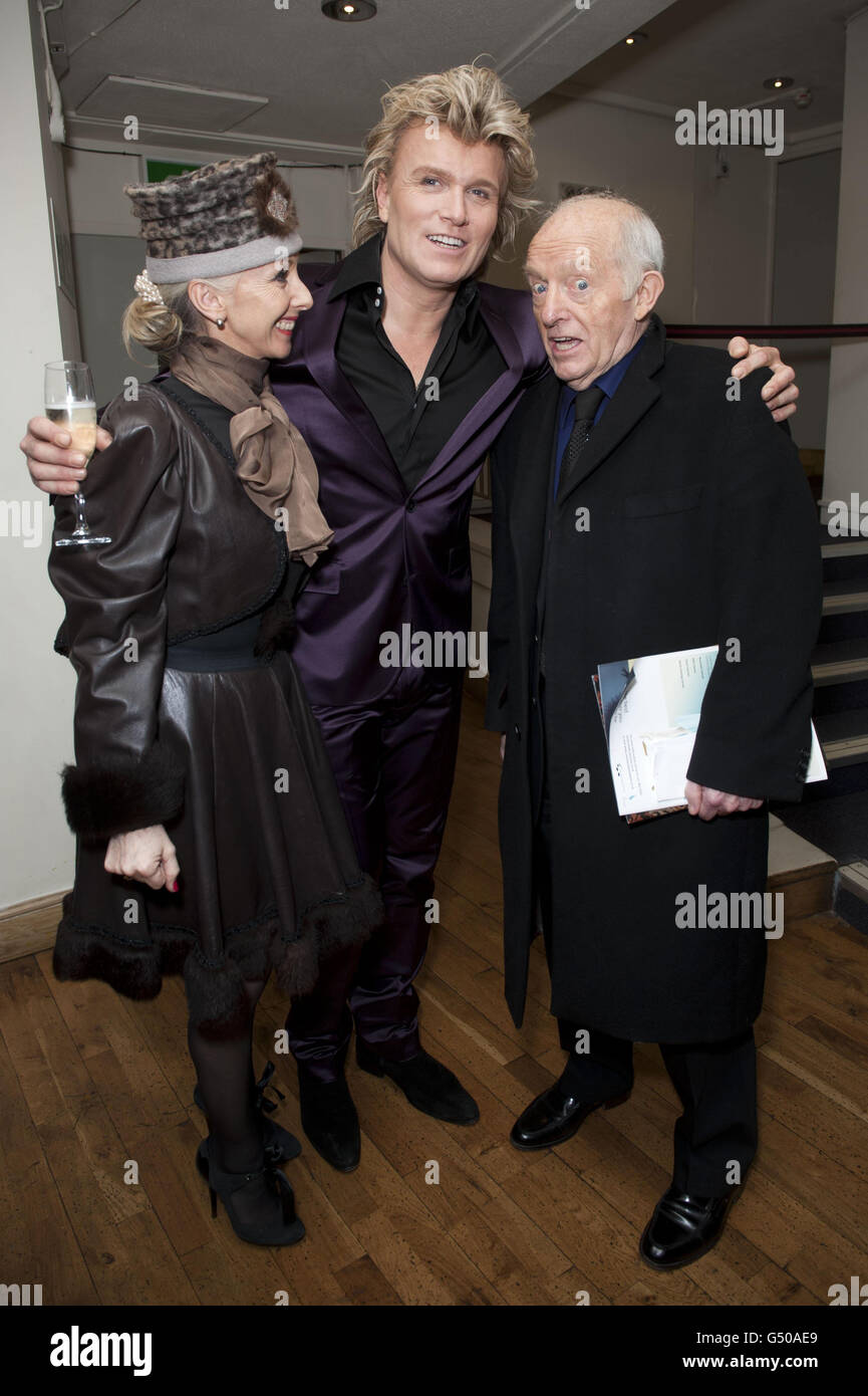 Hans Klok pictured with Paul Daniels and Debbie McGhee after performing in The Houdini Experience, at the Peacock Theatre in central London. Stock Photo