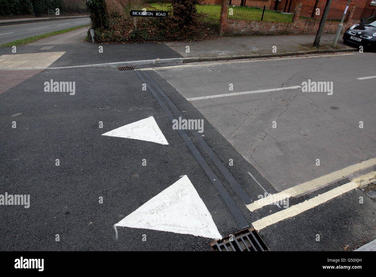 Oxfordshire County Council have painted over double yellow lines which