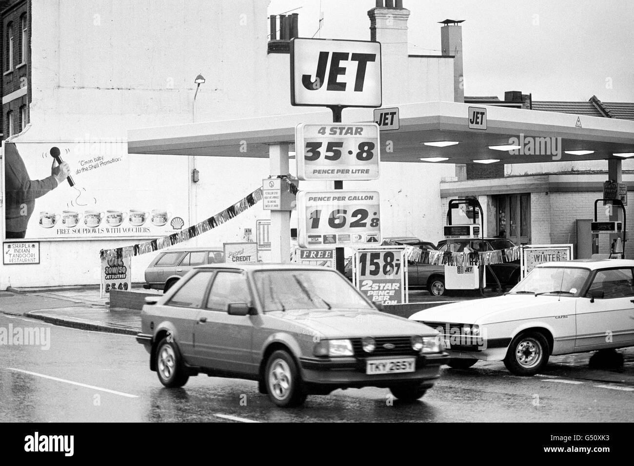 Fuel Industry - Budget Increase - Jet Petrol Station, Leyton, East London Stock Photo